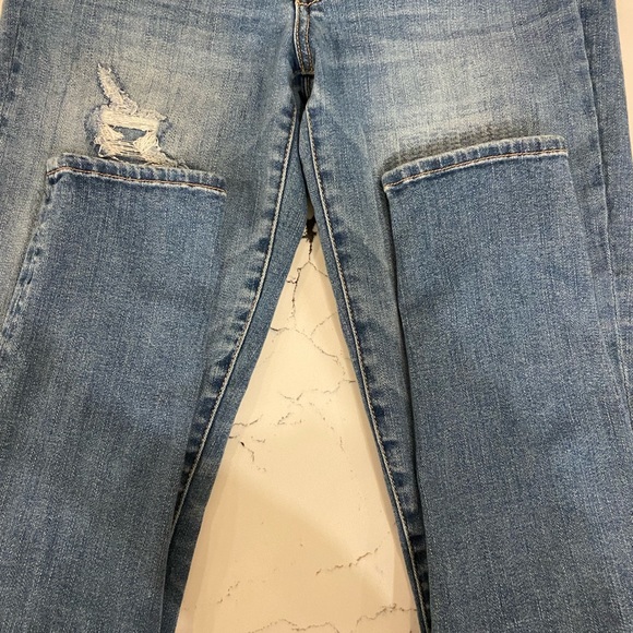 American Eagle - Picture 4 of 5